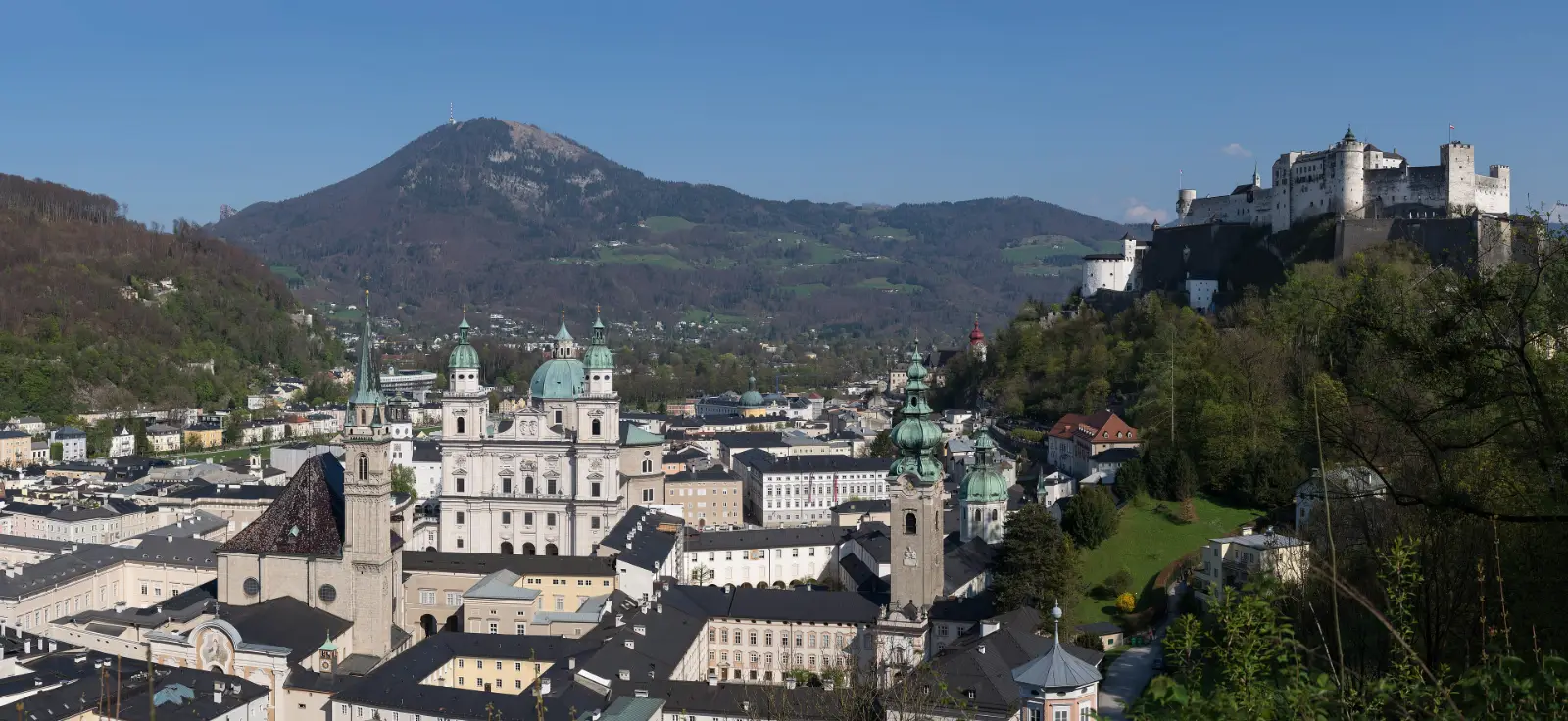 Salzburger Altstadt mit Festung Hohensalzburg